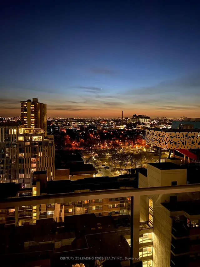 Additional image 12 of 210 Simcoe St Unit 1605