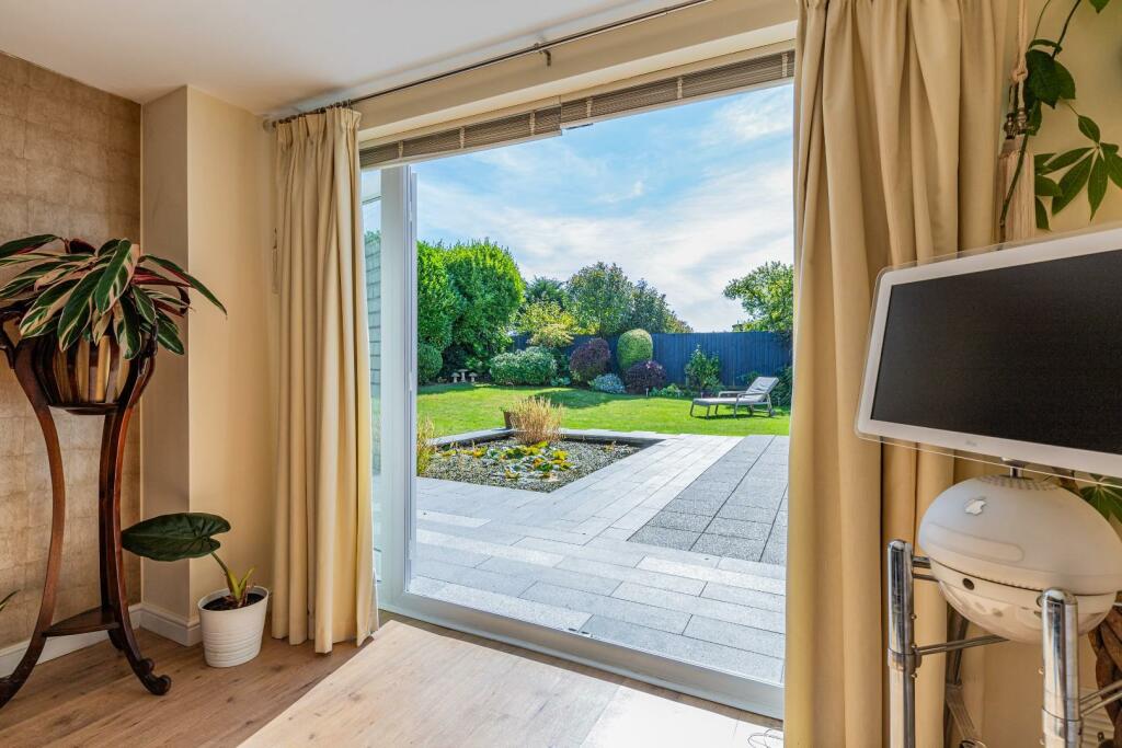 Additional image 7 of The Paddocks, Penarth