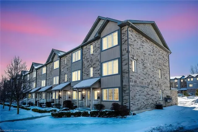 275 Old Huron Rd Unit 28