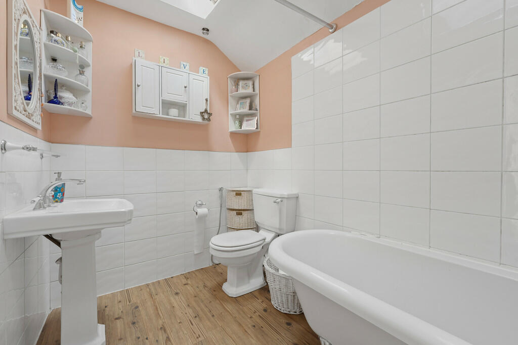 Additional image 9 of King Street, Chester