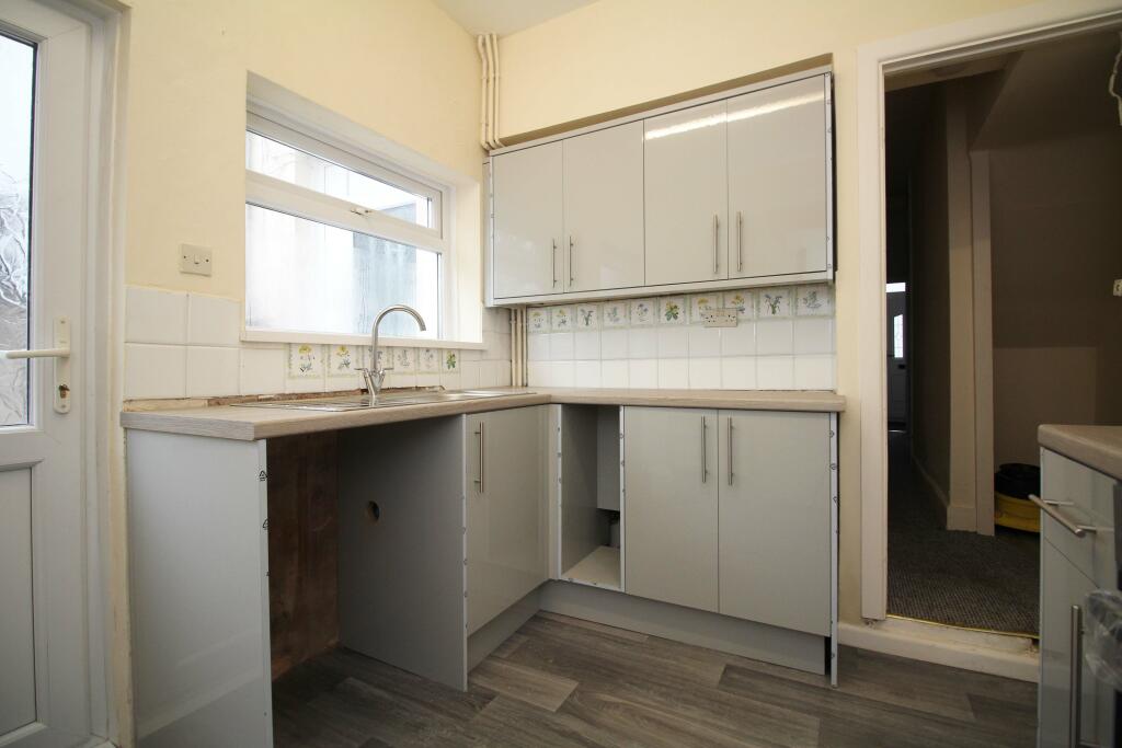 Additional image 5 of Commercial Street, Beddau, CF38 2DD