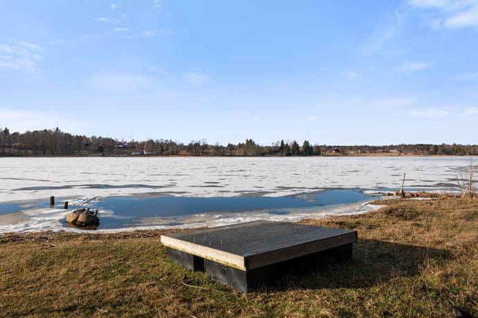 Additional image 3 of Mälbyvägen 3 & 5, Väddö, Norrtälje kommun