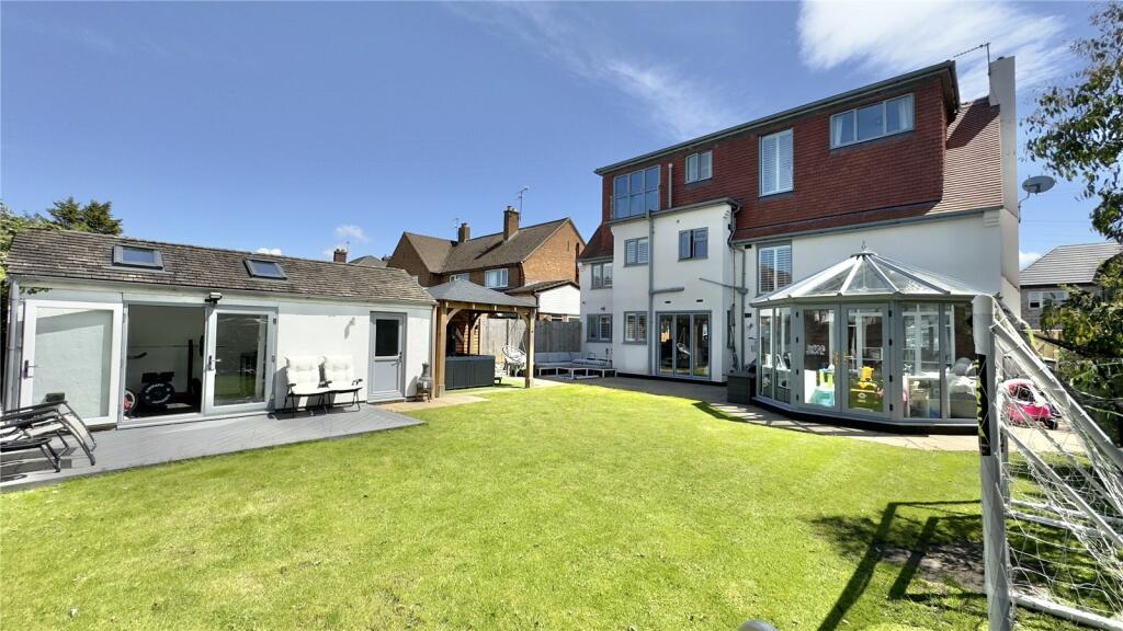 Additional image 32 of Cleveley Road, Meols, Wirral, CH47