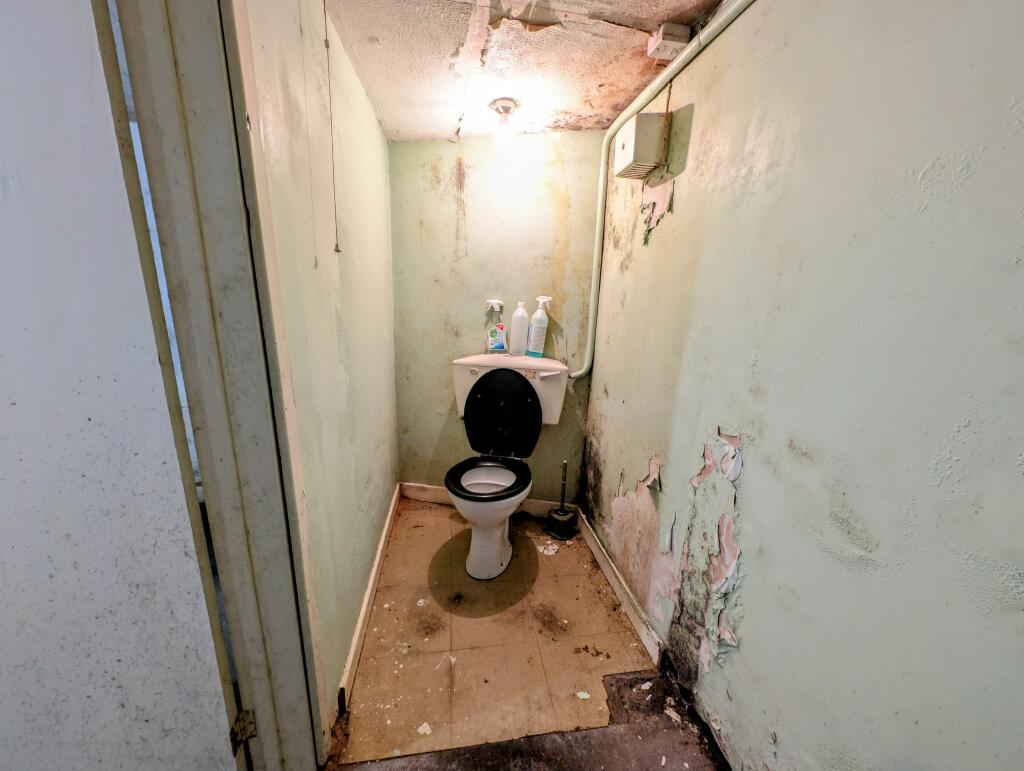 Additional image 21 of Commercial Street, Mountain Ash, CF45 3PS