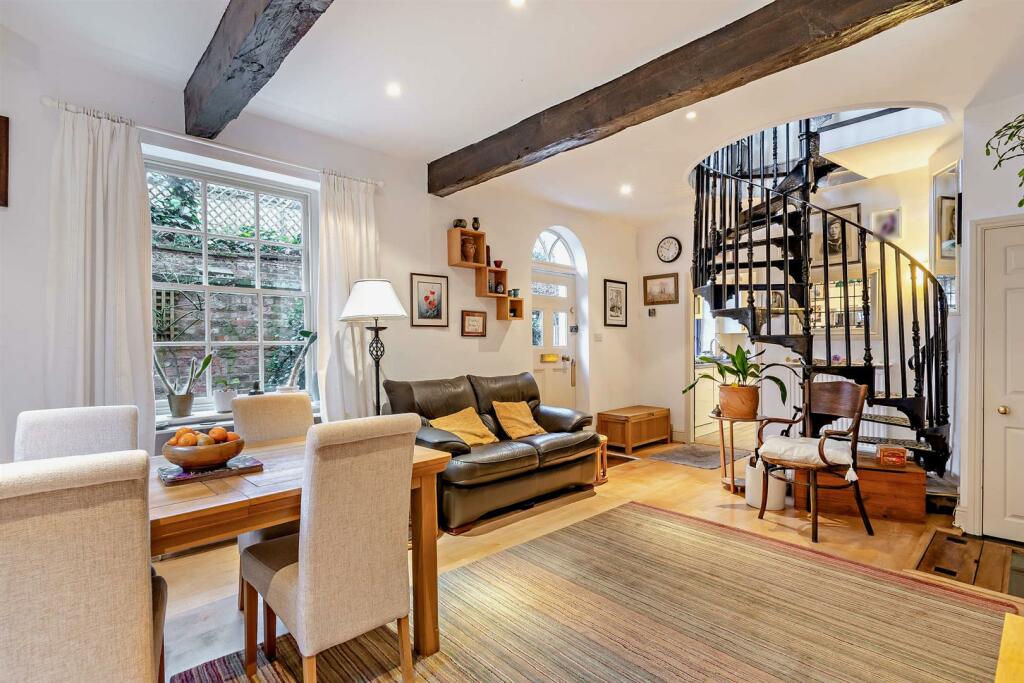 Additional image 9 of Town House, Lower Bridge Street, Chester