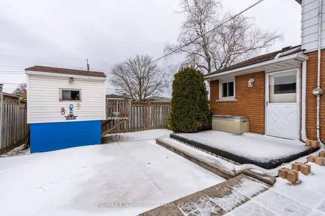 Additional image 34 of 2 Maria Crt