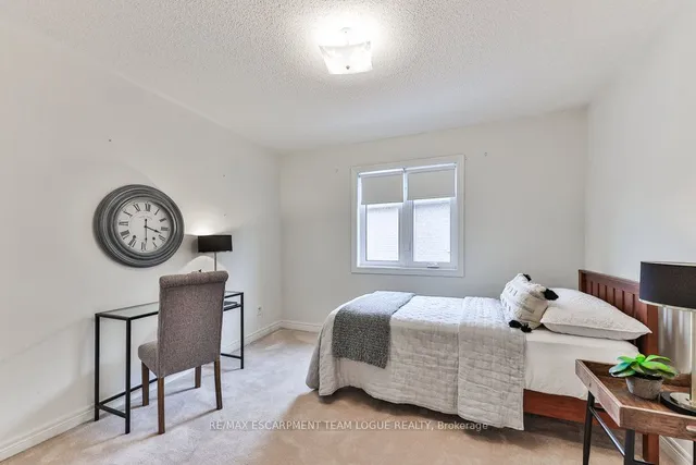 Additional image 26 of 4323 Clubview Dr