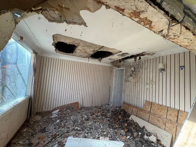 Additional image 16 of 1040 Brook View Ave