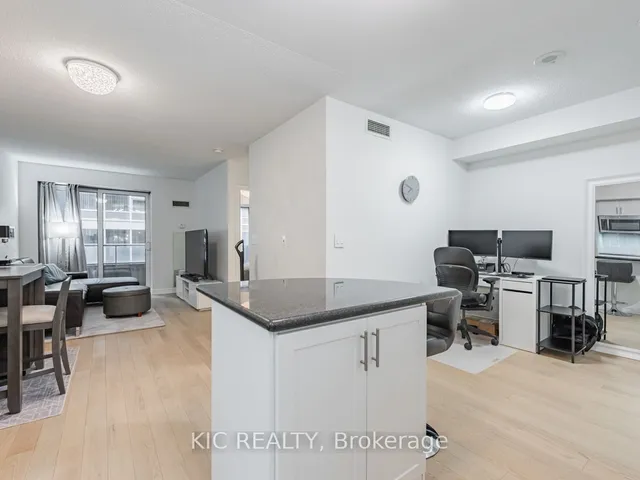 Additional image 9 of 250 Wellington St Unit 1727