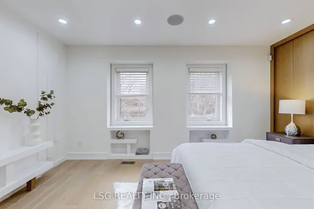 Additional image 16 of 868 Shaw St