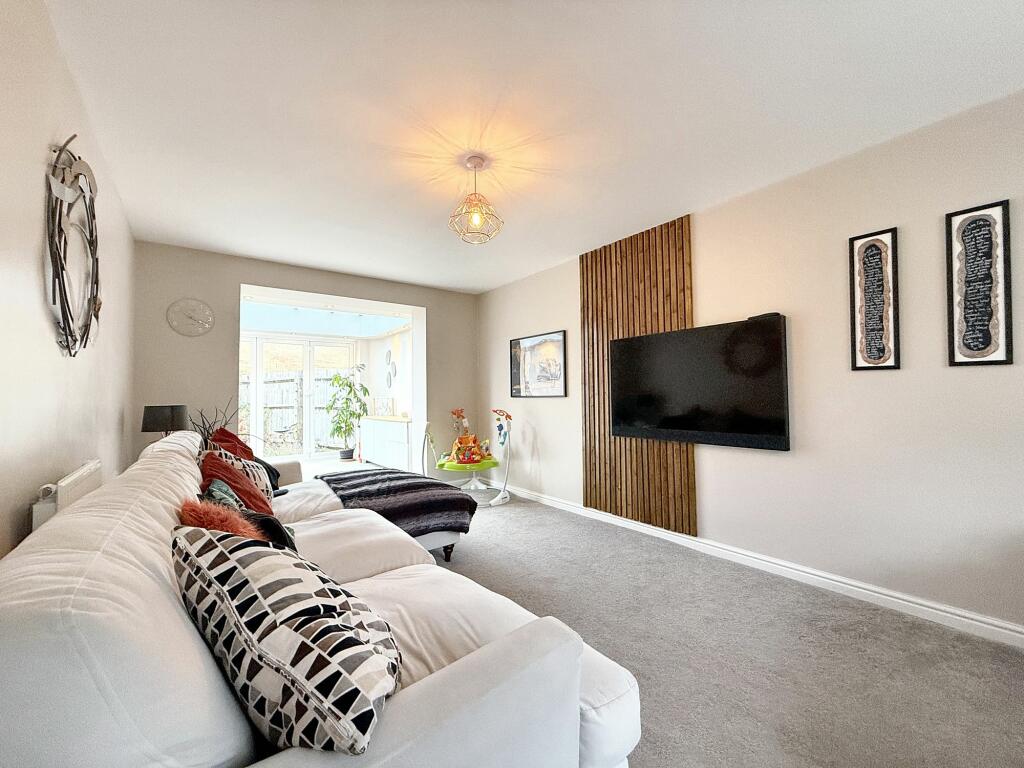 Additional image 41 of Ymyl Yr Afon, Hawthorn, CF37