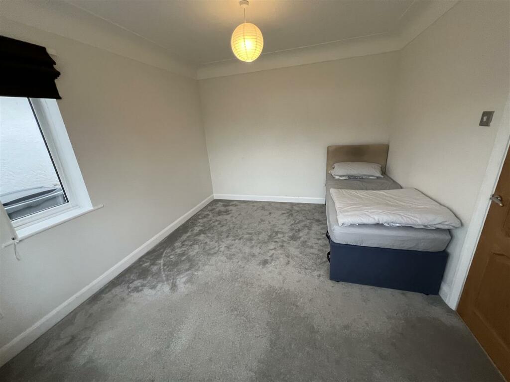 Additional image 20 of Briarfield Road, Heswall, Wirral