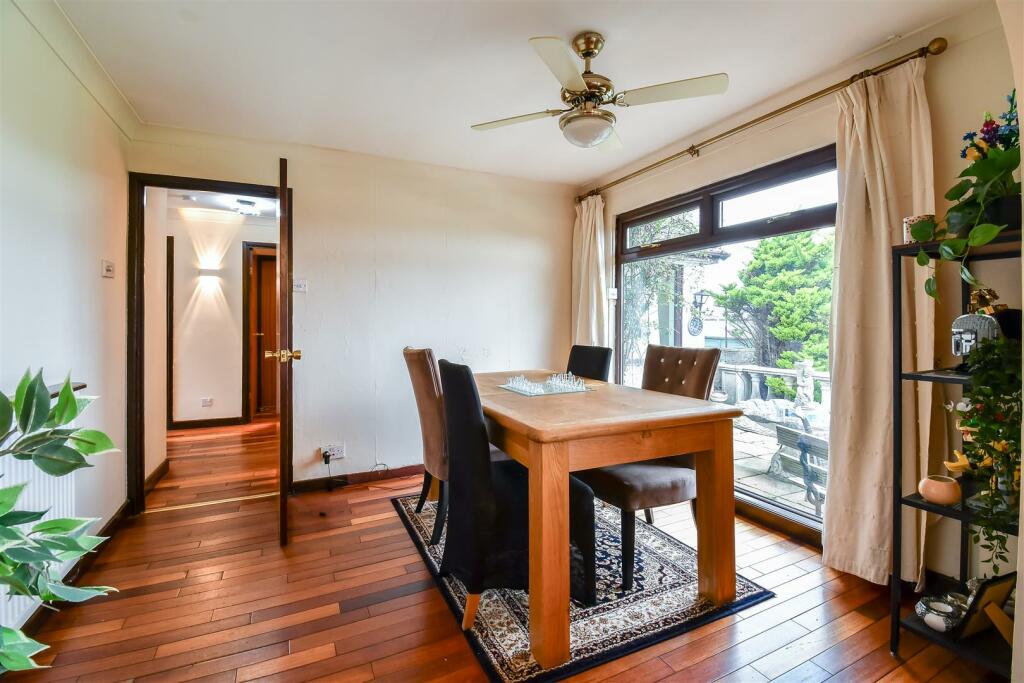 Additional image 23 of Viaduct View, Porthkerry, Rhoose