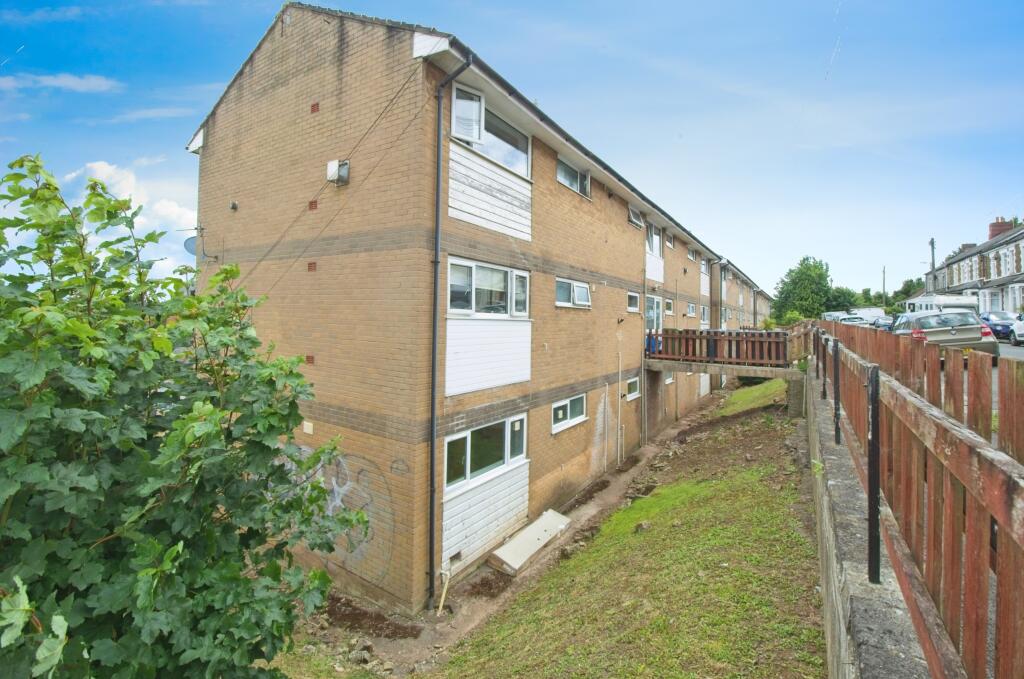 Additional image 17 of Davnic Close, Pontypridd Street, Barry, Vale of Glamorgan, CF63