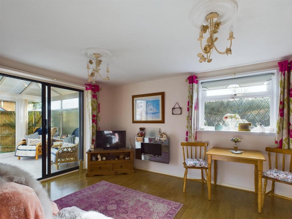 Additional image 7 of Acacia Avenue, Newton