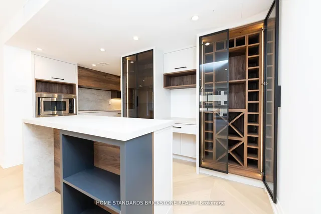 Additional image 8 of 61 St Clair Ave Unit 805