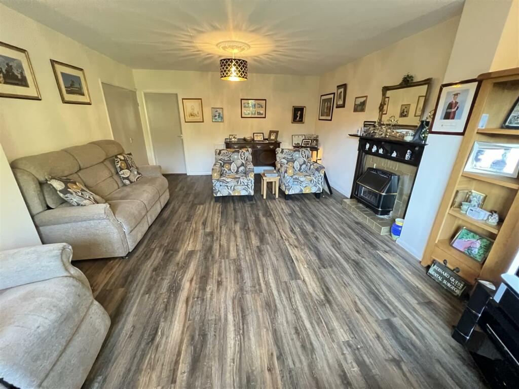 Additional image 4 of Marlfield Lane, Barnston, Wirral