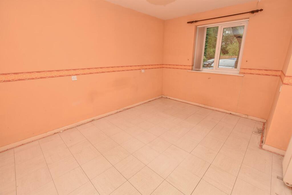 Additional image 5 of Eastham Mews, Eastham