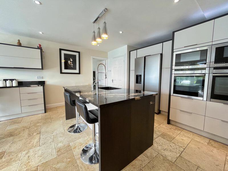 Additional image 27 of Bear Wood House, 182b Port Road East, Barry, The Vale of Glamorgan CF62 9PZ