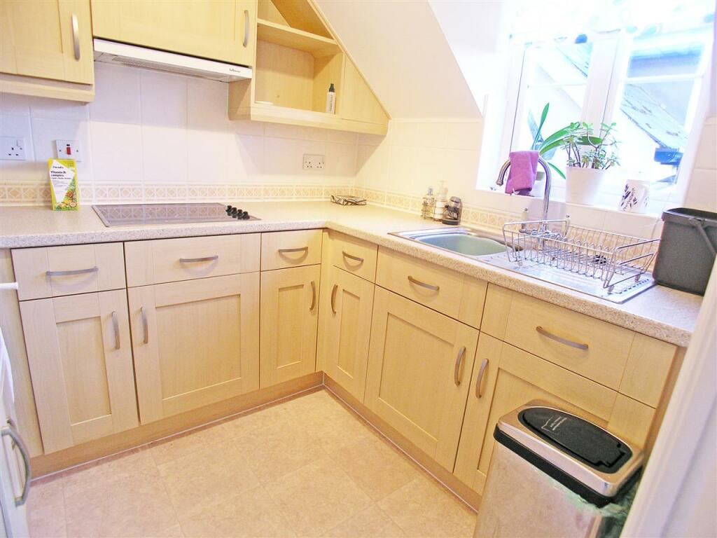 Additional image 4 of Cwrt Pegasus, Cardiff Road, Llandaff