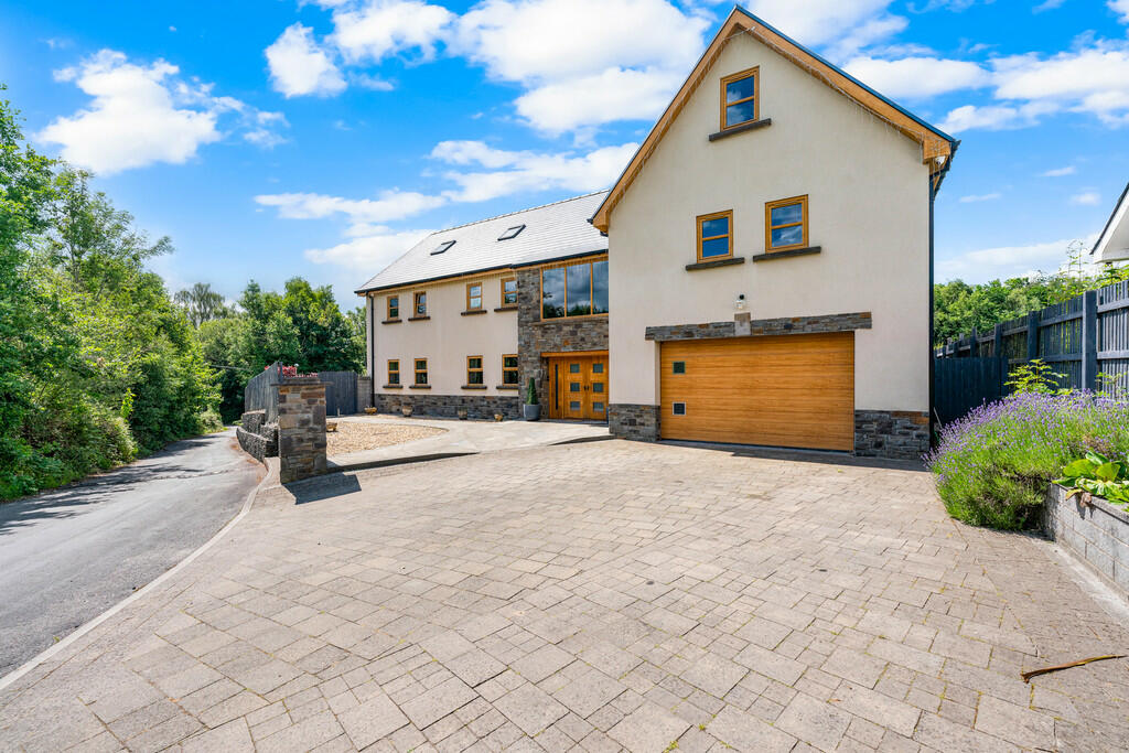 Additional image 34 of Moss Place, Aberdare