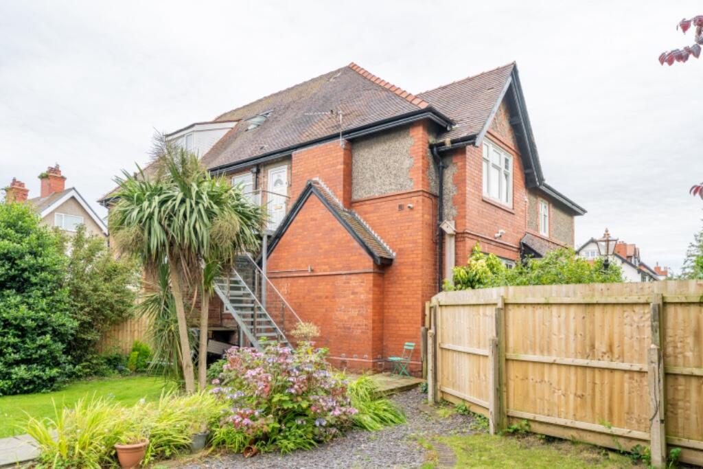 Additional image 21 of Meols Drive, CH47