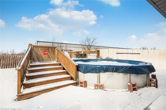 Additional image 29 of 725 Mud St