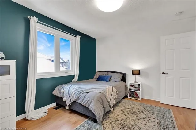 Additional image 25 of 13 Treeview Crt