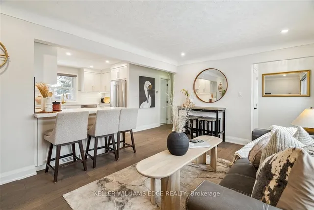 Additional image 7 of 4 Fernwood Cres