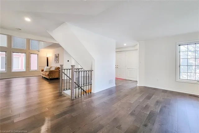 Additional image 12 of 85 Meadowlands Blvd