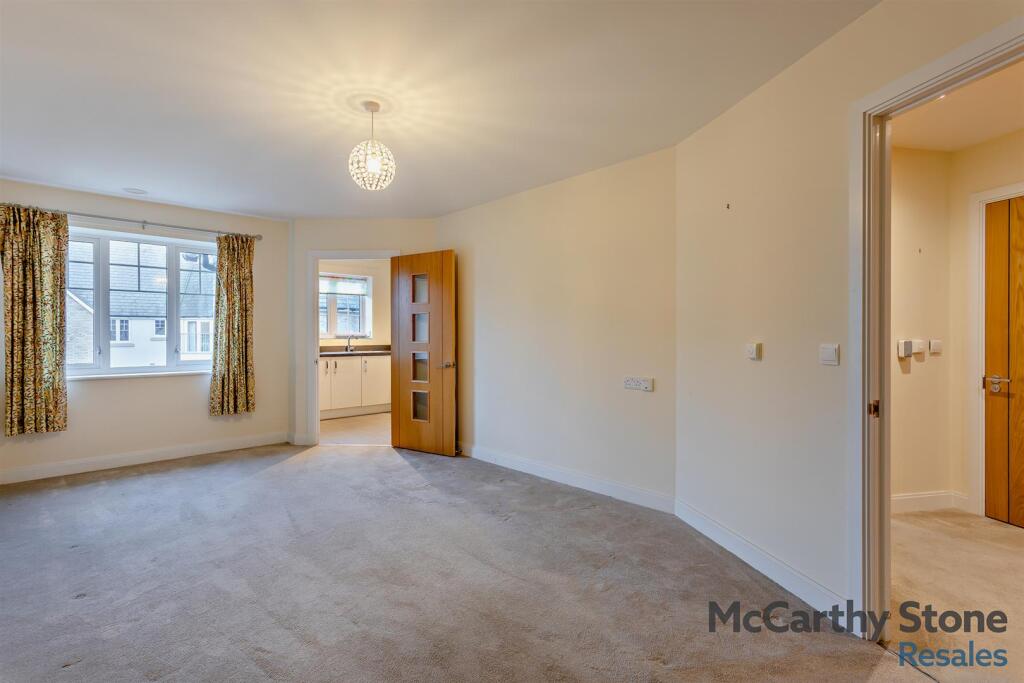 Additional image 9 of Roslyn Court, Lisle Lane, Ely