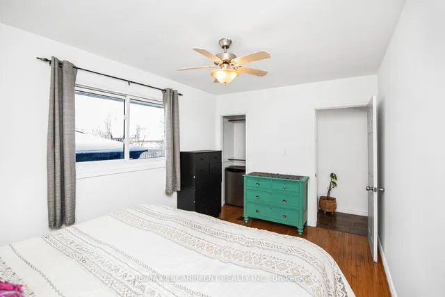 Additional image 10 of 725 Mud St