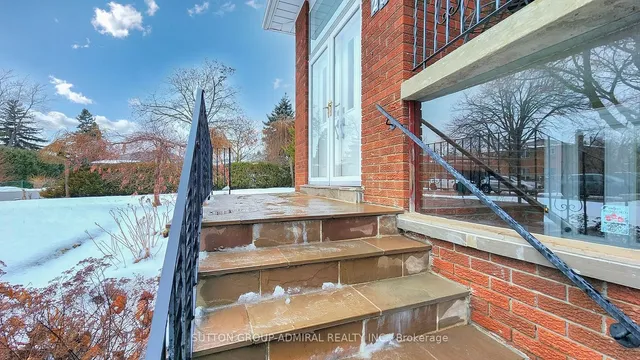 Additional image 4 of 23 St. Paschal Crt