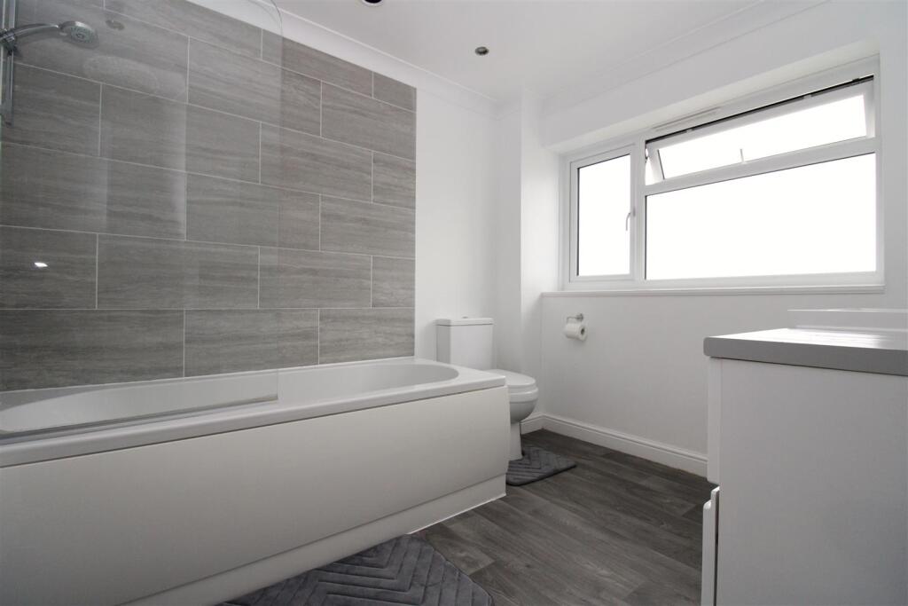 Additional image 10 of Southfields Road, Littlehampton