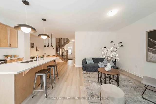 Additional image 10 of 1518 Moira Cres