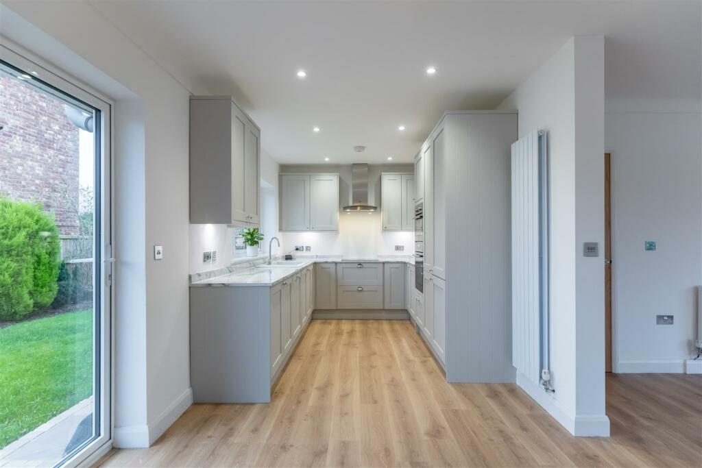 Additional image 40 of Platts Lane, Tarvin