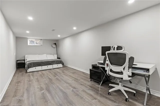 Additional image 20 of 1025 Plains View Ave