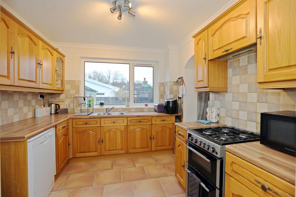 Additional image 8 of Rhyd Y Nant, Pontyclun, CF72