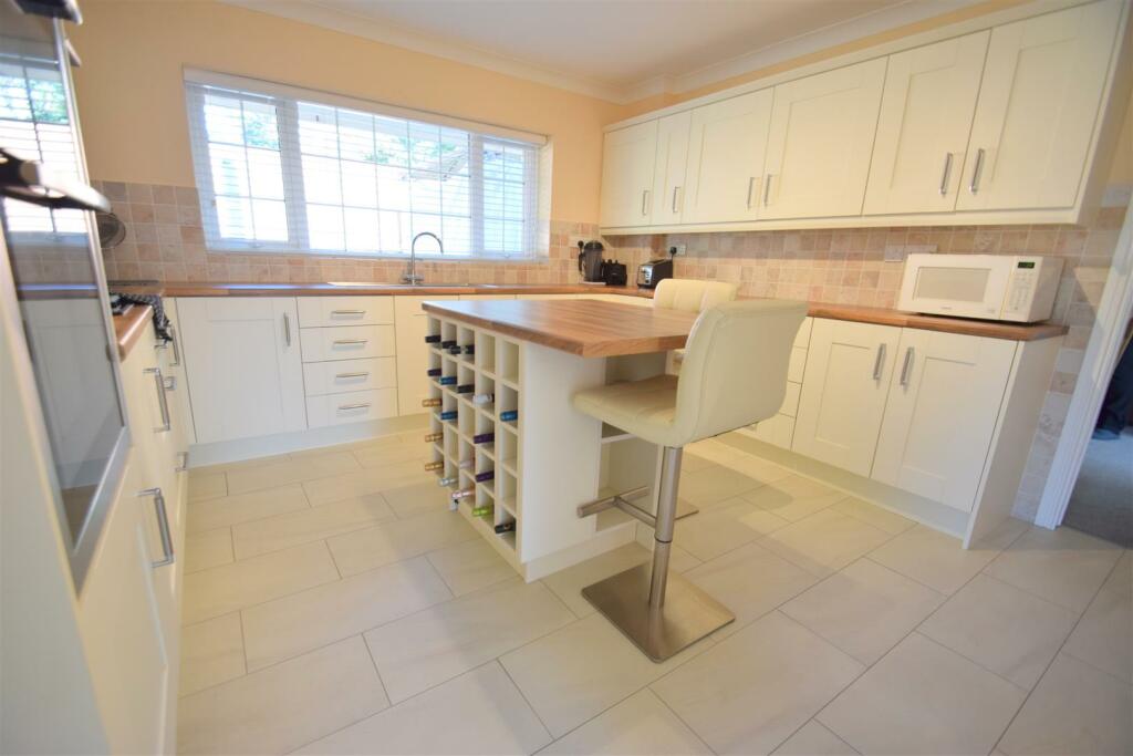 Additional image 3 of Cae-felin, Bryncethin, Bridgend, Bridgend County Borough, CF32 9YR