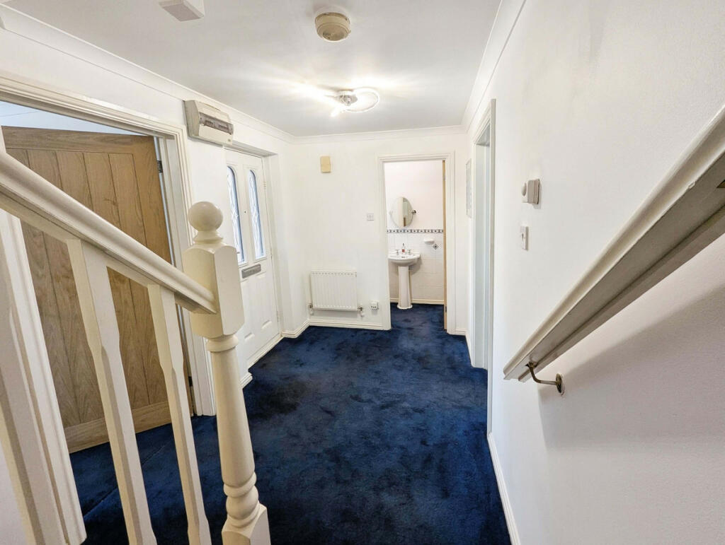 Additional image 12 of Clos Cae Pwll, Treharris, CF46