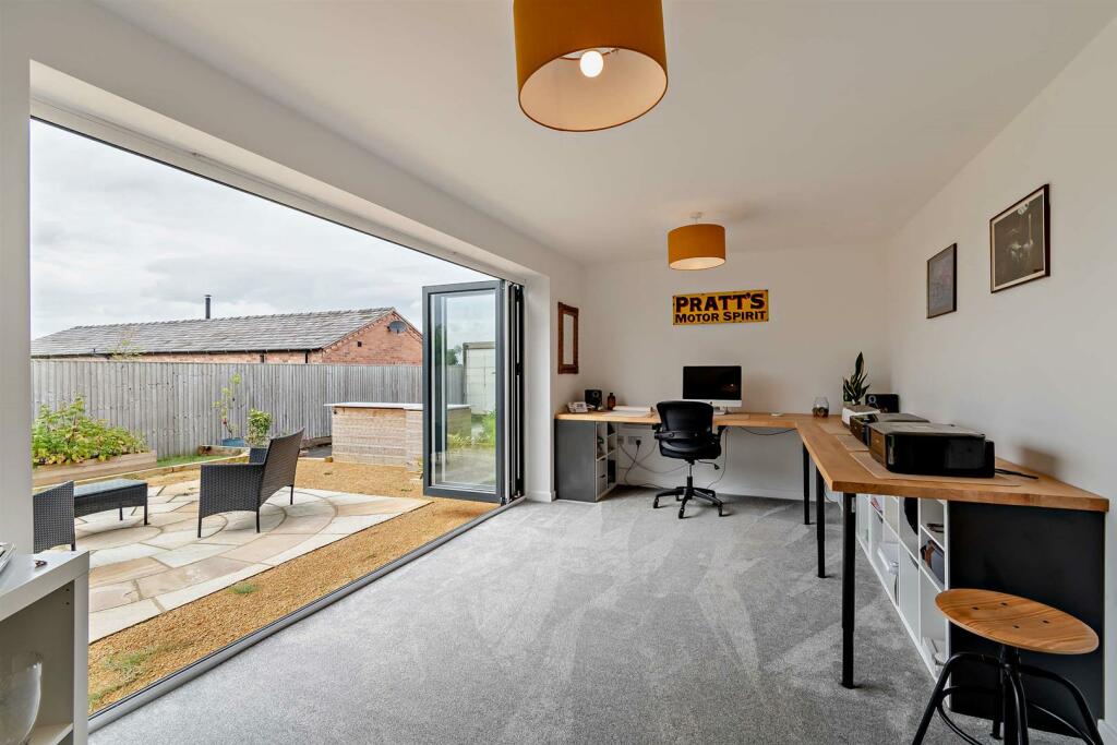 Additional image 11 of Ashton Lane, Ashton, Chester