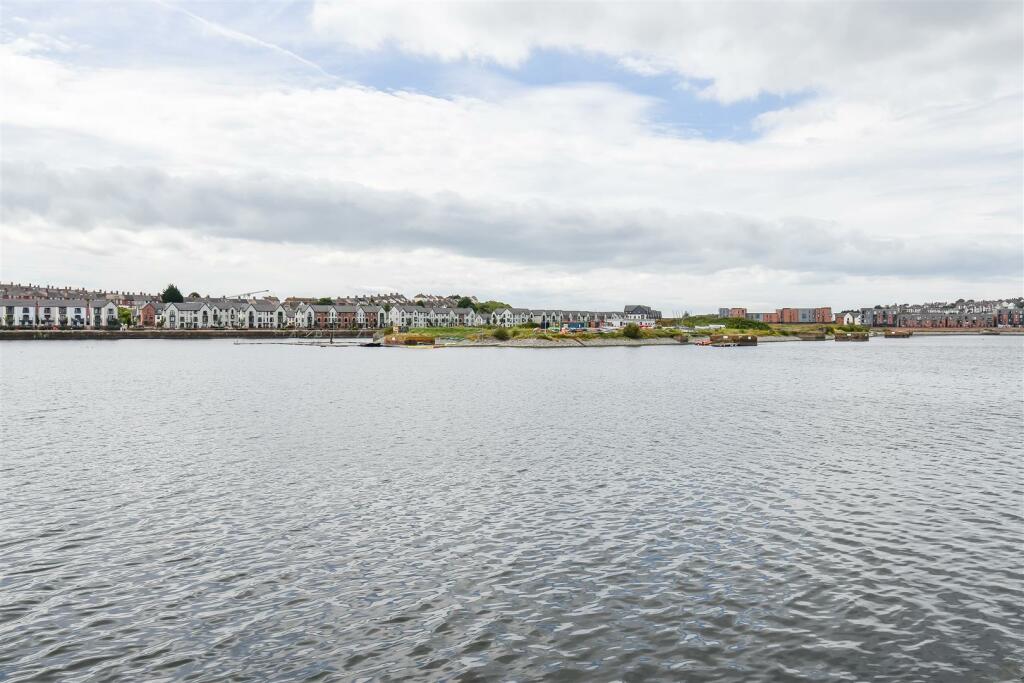 Additional image 10 of Y Rhodfa, Barry