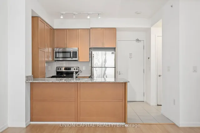 Additional image 15 of 800 Lawrence Ave Unit 613