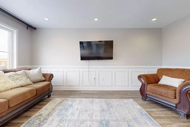 Additional image 11 of 1140 Duignan Cres