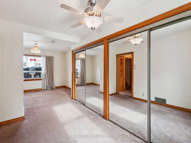 Additional image 20 of 75 Yorkview Dr