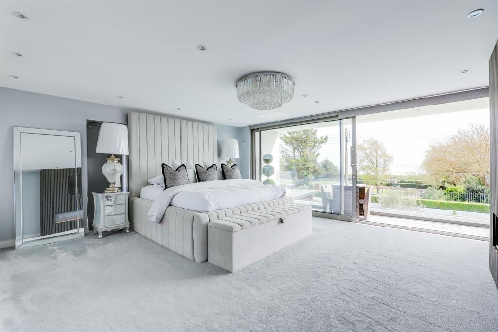 Additional image 19 of Sea View Court, Fontygary Road, Rhoose, Vale of Glamorgan, CF62 3FN