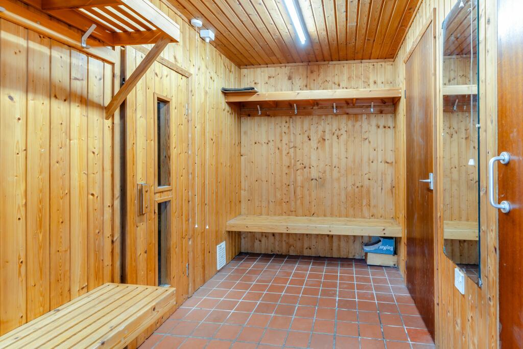 Additional image 39 of Pentwyn Deintyr, Treharris