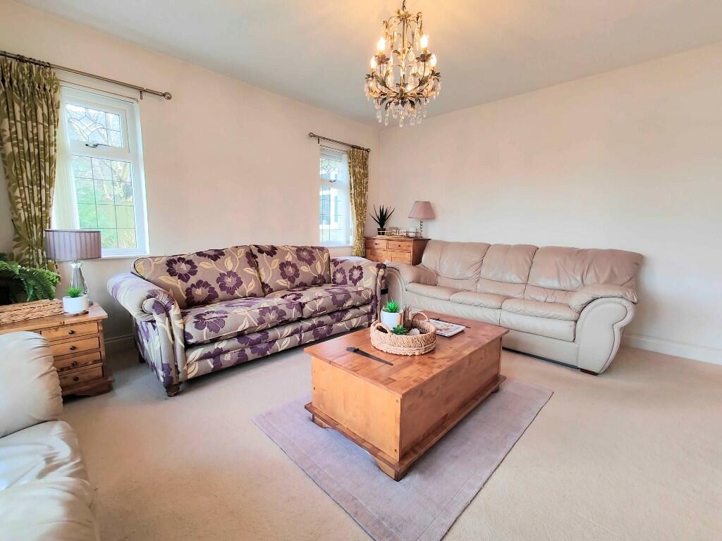 Additional image 8 of 18 Victoria Road, Wibsey, BD6 3QB