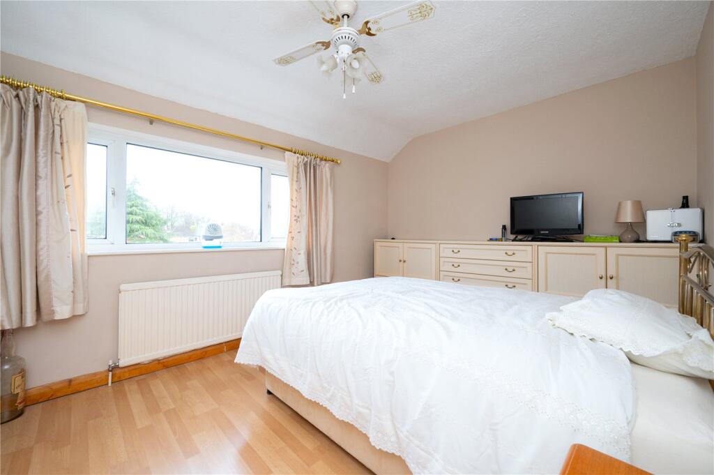 Additional image 6 of Barnfield Road, St. Albans, Hertfordshire