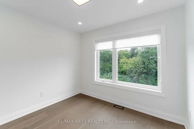 Additional image 31 of 52 Exmoor Dr